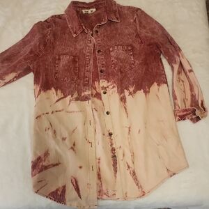 Peach Love California Red and Cream Notched Collar Button Down Shirt
